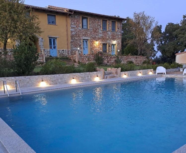 Agriturismo Is Conchisceddas Gonnosfanàdiga 외부 사진